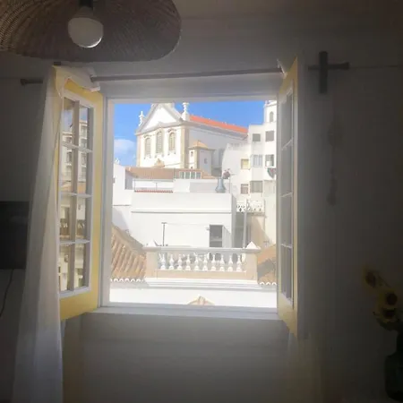 Maria *