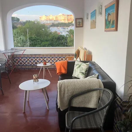 Maria アルブフェイラ